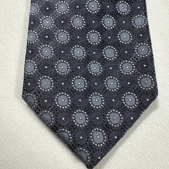 BOSS Hugo Boss Men's 100% Silk Tie Gray Geometric Designer Made in Italy New - Picture 1 of 9